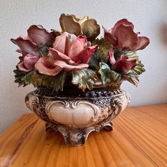 豪華な花束のインテリアの画像