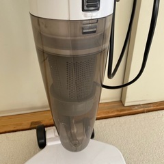 コンパクト掃除機｜自立式・軽量｜取りに来てくれる方優先の画像