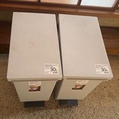 ニトリ　ゴミ箱　の画像