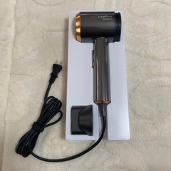 【新品】ドライヤーの画像