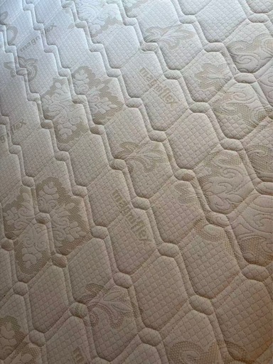 【美品】magniflexダブルマット