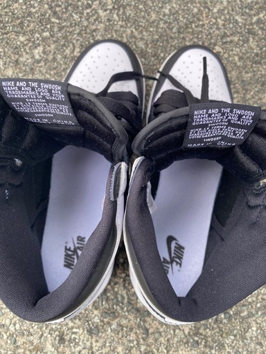NIKE ナイキ ジョーダン スニーカー