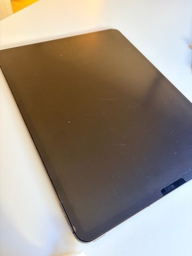 iPad Pro 12.9インチ　キーボードとケース付き