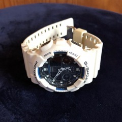 CASIO G-SHOCK GA-100B の画像