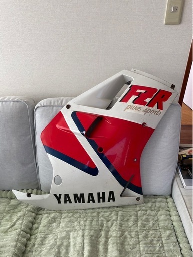 FZR750 （2LM） 1000（2GH）　用サイドカウル　右用　2枚