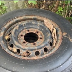 ブリジストンタイヤの画像