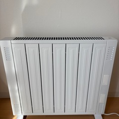 【新品1年前購入、美品】オイルレスヒーターの画像
