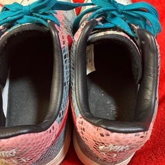 ナイキエアフォースワンLOW 25.5の画像