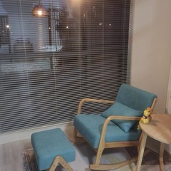 しっかりのロッキングチェア　おしゃれ椅子の画像