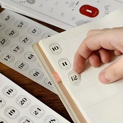 ほぼ日 weeks風手帳の画像