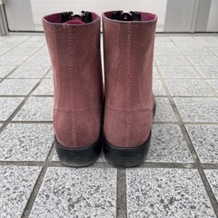 ショートブーツ　ピンクの画像