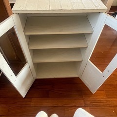 食器棚 収納棚の画像