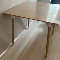 オシャレ　ブラウン　ダイニングテーブルの画像