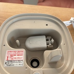 ニトリ　らく給水アロマ加湿器HM01 NCの画像