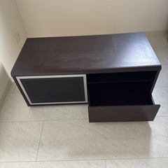 テレビボードの画像