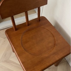  【受渡し者決定】ライティングデスクと椅子 の画像