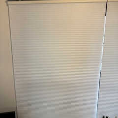 IKEA HOPPVALS ホップヴァルス 断熱ハニカムシェード  ブラインド バラ売り可！の画像