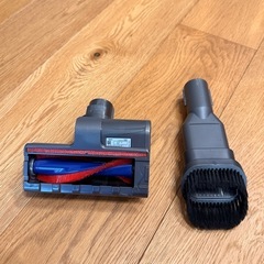 【取引調整中】掃除機　Dyson V8 Fluffy SV10FF の画像