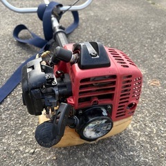 草刈機コマツゼノア【KOMATSU】の画像