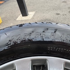 エルグランド　ホイールサマータイヤ付きの画像