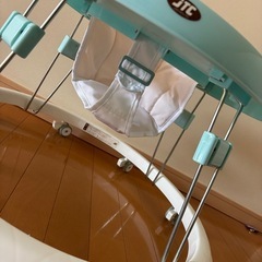 歩行器　ベビーの画像