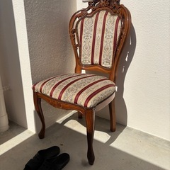 アンティーク チェアの画像