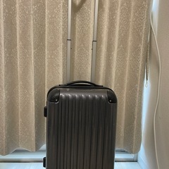 機内持ち込み可 スーツケース 赤 TSAロック付 1〜2泊用 ダイヤル式 ブラックの画像