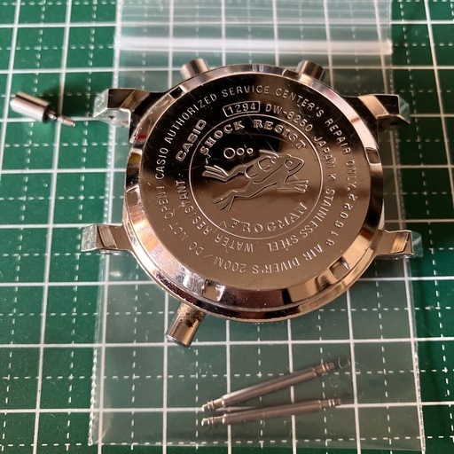 CASIOフロッグマン　希少品電池式 メン イン イエローDW-8250