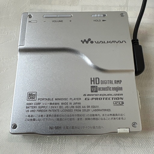 美品　SONY MDウォークマン MZ-E720 完動品