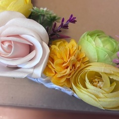 【0円】手作りフラワーリース　壁掛け飾り【まとめて引き受けてくれる方優先】 の画像