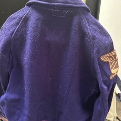 スタジャンの画像