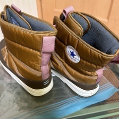 コンバーススノーブーツ☆24センチの画像