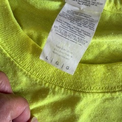 volcom 非売品　ロングTシャツ　蛍光イエロー　Lサイズ　2枚まとめ売りの画像