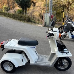 新入庫★ジャイロX 50 白　4サイクル　距離4,600km実走行★の画像