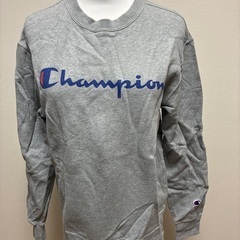 ニューバランス、チャンピオン　トレーナーの画像