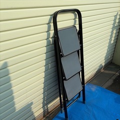 No.168 新品　脚立７２センチ
の画像