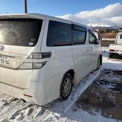 ヴェルファイア車検1年付きの画像
