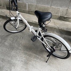 折りたたみ自転車の画像