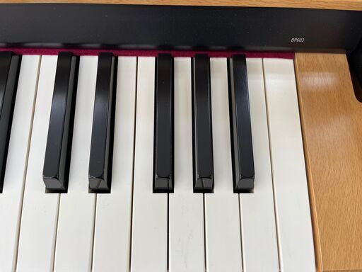 Roland  DP603　電子ピアノ