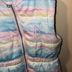 カルバンクラインのダウンベスト差し上げます。ます。の画像
