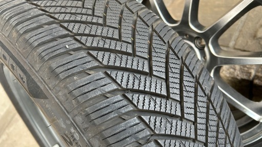 値下げ！205/60R16オールシーズンタイヤ＆6.5jj53-114.3-5穴ホイール 値下げ！205/60R16オールシーズンタイヤ＆6.5jj53-114.3-5穴ホイール