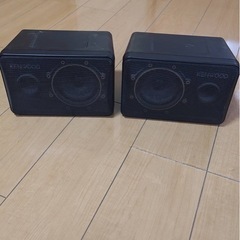 オンキョー　ONKYO サラウンドシステムHTX-11　2.1ch と、KENWOOD スピーカー の画像