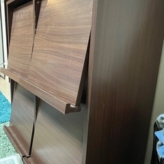 棚とスチールラック
の画像