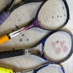 テニスラケット5本の画像