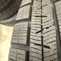 ヨコハマ スタッドレスタイヤ 4本セット！ 引き取り限定！！の画像