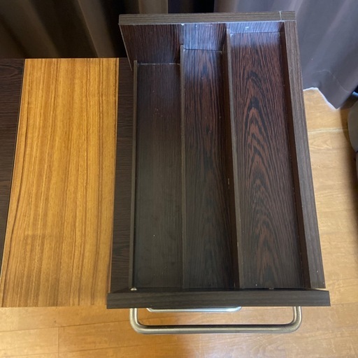 ［サロン用ネイルデスク］ワゴン式コンパクトネイルテーブル　Qubic[キュービック]