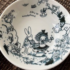 週末値下げ中✨【新品】ペアボウル　平皿2枚の画像