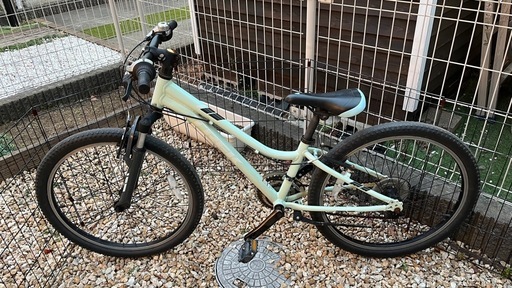 TREK 24インチ　子供用マウンテンバイク