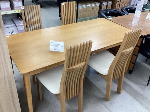 【トレファクピエリ守山店】【取りに来られる方限定】ダイニング5点セット　椅子合わせ