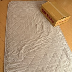 MUJI 無印良品　グレー キルティング 敷きパッドの画像